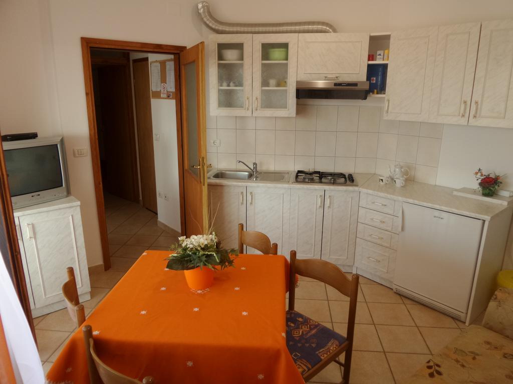Apartmani Lina Umag Exteriör bild