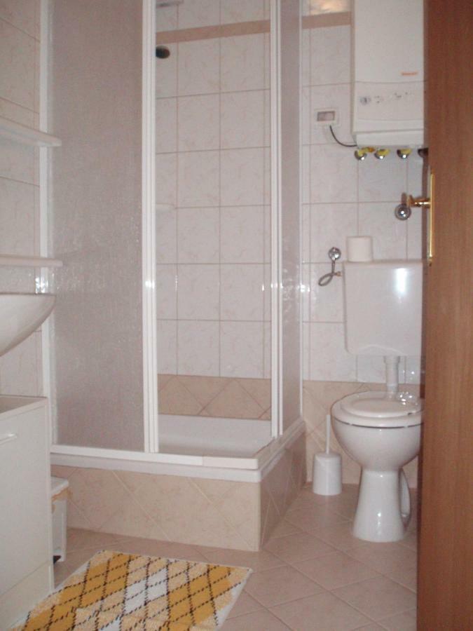 Apartmani Lina Umag Exteriör bild